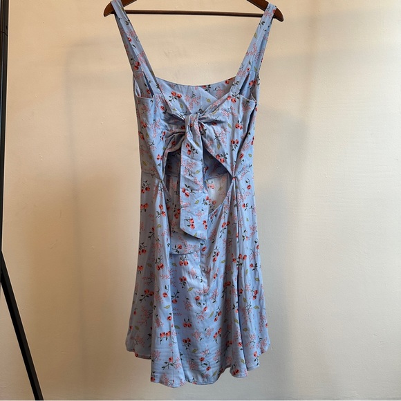 Reformation Abby Dress - Picture 5 of 9